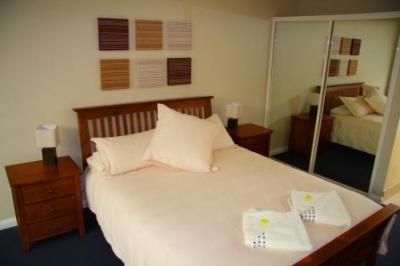 Ultimate Holiday Apartments - Tweed Heads Accommodation 3