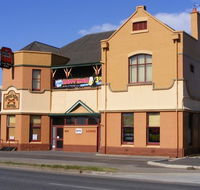 Cross Keys Hotel - Tweed Heads Accommodation