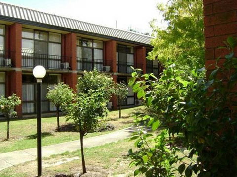 Moe Motor Inn - Tweed Heads Accommodation 1