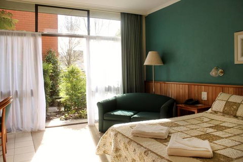Moe Motor Inn - Tweed Heads Accommodation 2