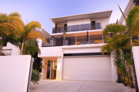 Alex Beach House - Tweed Heads Accommodation