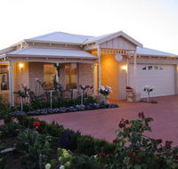 Sussex on Willis Cove Bed and Breakfast - Tweed Heads Accommodation