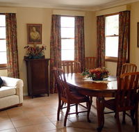 Pratically Lakeside B  B - Tweed Heads Accommodation