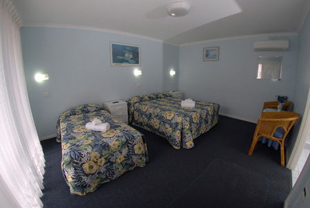 Canberran Lodge - Tweed Heads Accommodation 2