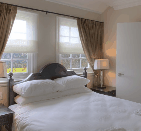 Wallacia Hotel - Tweed Heads Accommodation