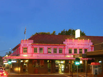 Monarch Motel Hotel - Tweed Heads Accommodation