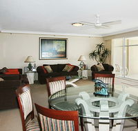 Burleigh Surf Beachfront Apartments - Tweed Heads Accommodation