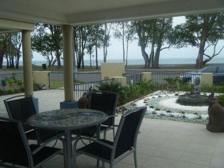 Bali On Bribie - Tweed Heads Accommodation 1