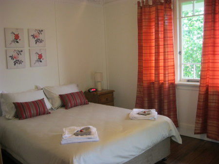 Blooms Cottage - Tweed Heads Accommodation 2