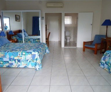 Airlie Court Holiday Units - Tweed Heads Accommodation 0