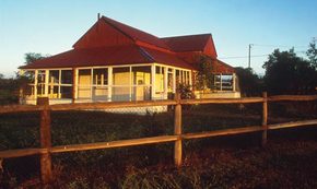 Katherine Gorge - Tweed Heads Accommodation 2