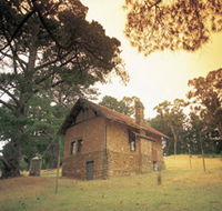 Heysen - The Cedars - Tweed Heads Accommodation