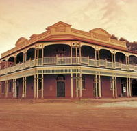 State Hotel - Tweed Heads Accommodation