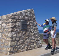 Potshot Monument - Tweed Heads Accommodation