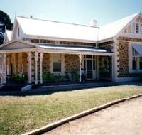 The Pines Loxton Historic House and Garden - Tweed Heads Accommodation