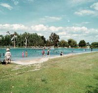 Millicent Swimming Lake - Tweed Heads Accommodation