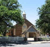 St George Church and Cemetery Tours - Tweed Heads Accommodation