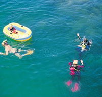 Port Noarlunga Beach and Jetty - Tweed Heads Accommodation