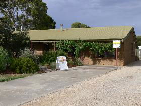 Sand Drift Gallery - Tweed Heads Accommodation 0