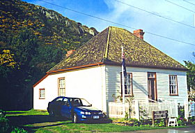 Joe Lyons Cottage - Tweed Heads Accommodation 0