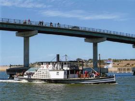 Paddle Steamer Oscar W - Tweed Heads Accommodation 0