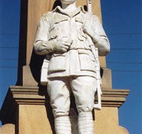 Beaudesert War Memorial - Tweed Heads Accommodation