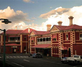 Historic Walk Through Mort Estate - Tweed Heads Accommodation 0