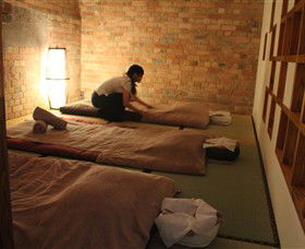 Sakura Lounge - Tweed Heads Accommodation 0