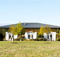 Dominique Portet - Tweed Heads Accommodation