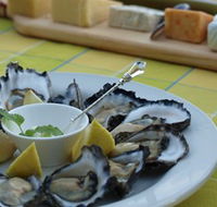 Oyster Shed on Wray Street - Tweed Heads Accommodation