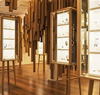 e.g.etal Contemporary Jewellery and Objects - Tweed Heads Accommodation