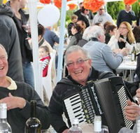 Politini Wines - Tweed Heads Accommodation