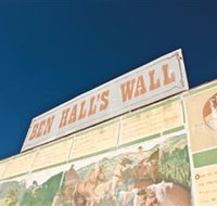 Ben Hall Wall - Tweed Heads Accommodation