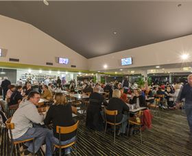 Gungahlin Lakes Golf And Community Club - Tweed Heads Accommodation 2
