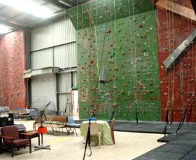 Canberra Indoor Rock Climbing - Tweed Heads Accommodation 1