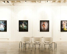 Ambush Gallery - Tweed Heads Accommodation 0