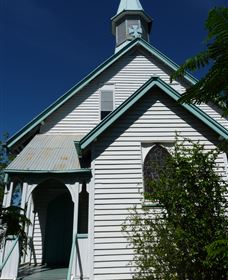 Saint Peter's Anglican Church - Tweed Heads Accommodation 0