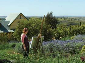 The Jonathan Art Centre - Tweed Heads Accommodation 1