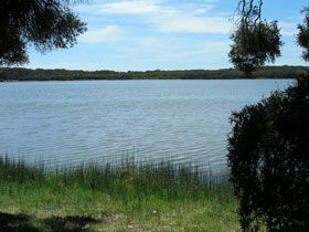 Lake Fellmongery Ski Lake - Tweed Heads Accommodation 0