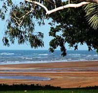 Beachfront Hotel - Tweed Heads Accommodation