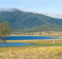 Lake Elphinstone - Tweed Heads Accommodation