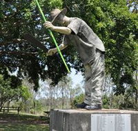 Cane Cutter Memorial - Tweed Heads Accommodation