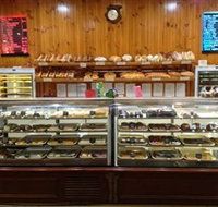 Strathy Hot Bread - Tweed Heads Accommodation