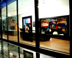 National Art Glass Collection - Tweed Heads Accommodation 0