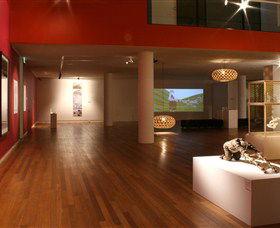 Wagga Wagga Art Gallery - Tweed Heads Accommodation 2