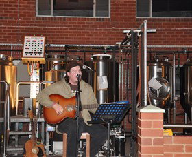 Thirsty Crow Brewery - Tweed Heads Accommodation 4