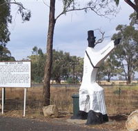 The Henty Man - Tweed Heads Accommodation