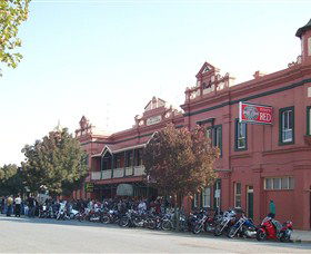 Culcairn Hotel - Tweed Heads Accommodation 2