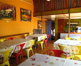 Cargo Road Wines - Tweed Heads Accommodation 3