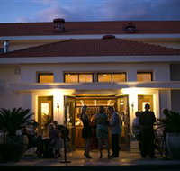 Parlour Wine Room - Tweed Heads Accommodation